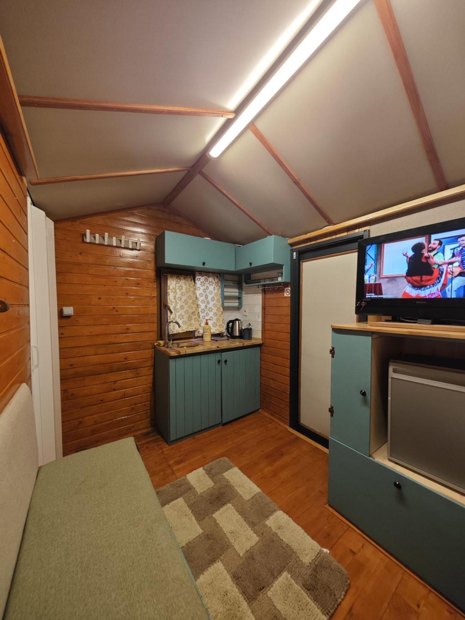 Готель Tiny Mini House Даламан Екстер'єр фото